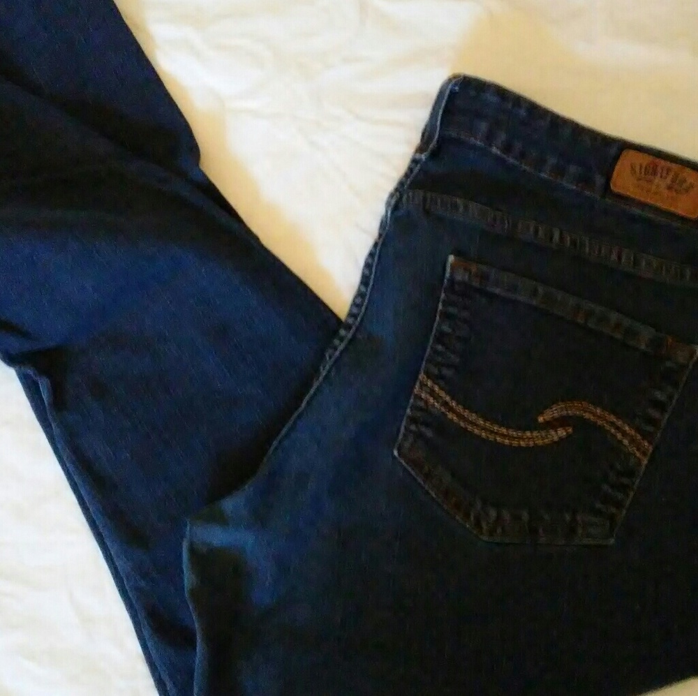 Levi's